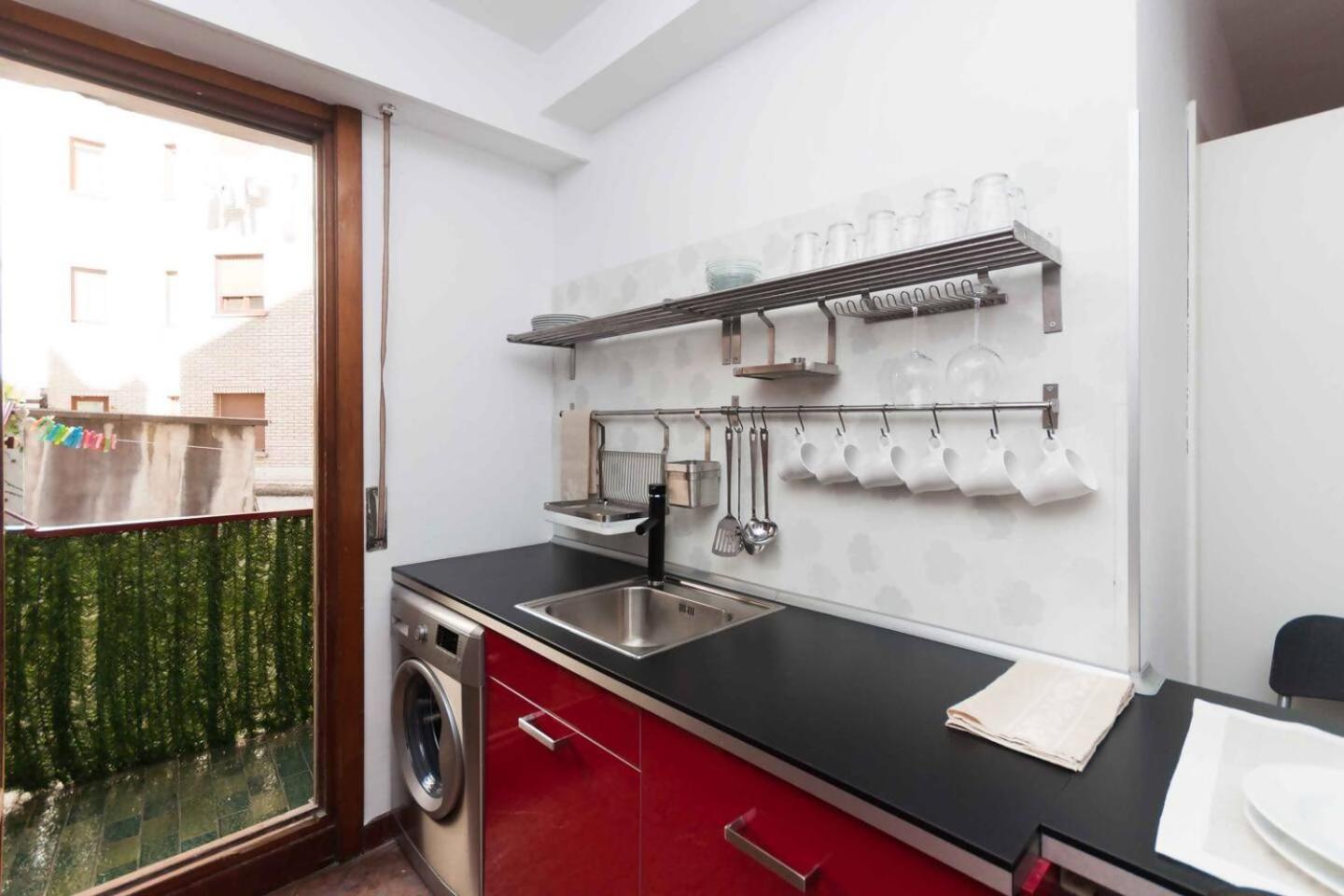 Apartamento Con Parking Privado Cerca De Zurriola San Sebastián Exterior photo